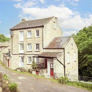 Waters Edge The Mill Holiday home